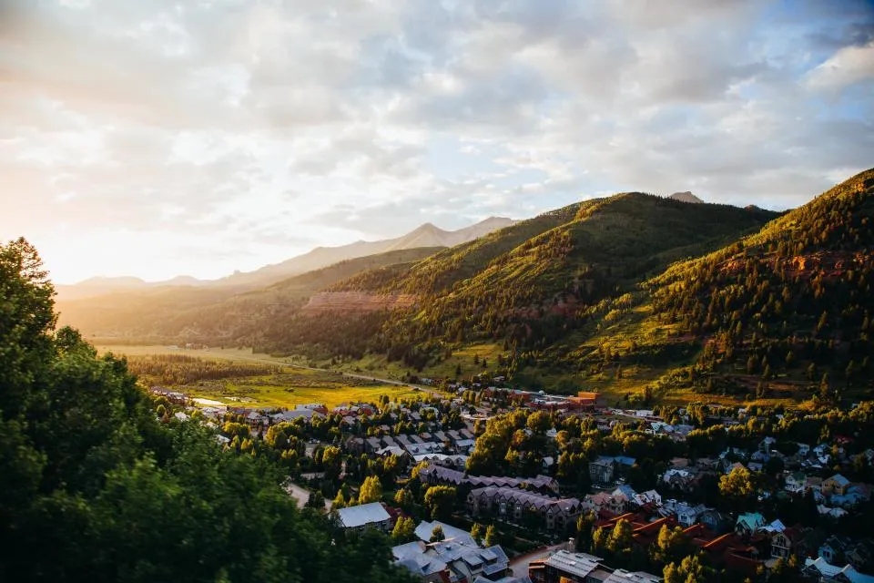 Motiv zidne tapete Gradski brežuljci
