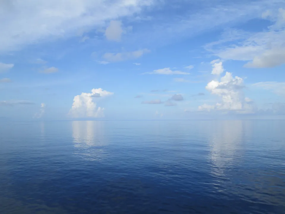 Motiv zidne tapete Dnevno nebo nad oceanom